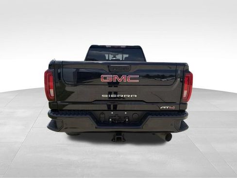 Used 2023 GMC Sierra 2500 AT4 w/ AT4 Premium Plus Package AWD/4WD image 16