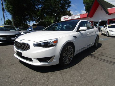 Used 2016 Kia Cadenza Limited FWD image 11
