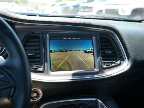 Used 2018 Dodge Challenger R/T RWD image 20