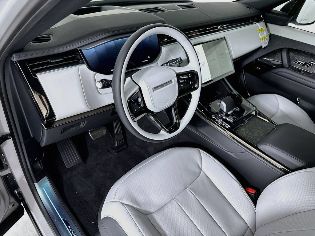 New 2026 Land Rover Range Rover Sport Dynamic SE AWD/4WD image 10
