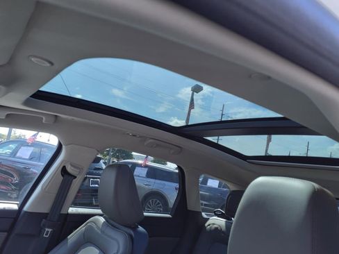 Used 2023 Lincoln Corsair Grand Touring w/ Equipment Group 302A image 33