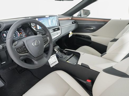 New 2025 Lexus ES 350 w/ Premium Package image 9