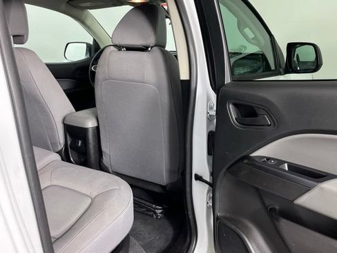 Used 2020 Chevrolet Colorado W/T w/ WT Convenience Package AWD/4WD image 27
