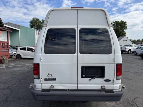 Used 2007 Ford E-250 and Econoline 250 Extended RWD image 4