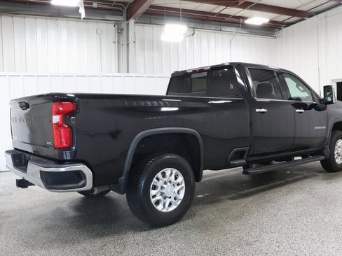 Used 2020 Chevrolet Silverado 2500 LTZ image 6