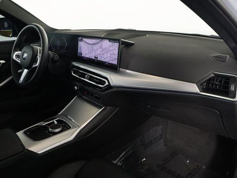 Used 2024 BMW 330i Sedan w/ M Sport Package image 9