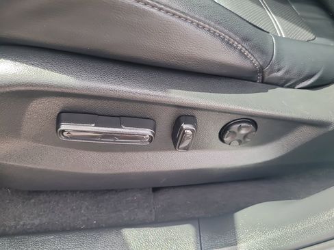 Used 2020 Honda CR-V EX-L image 18