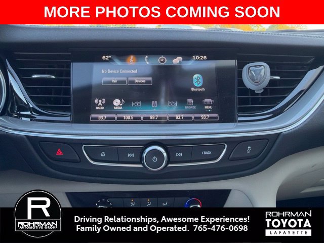 Used 2018 Buick Regal Preferred w/ Sights and Sounds Package FWD image 10