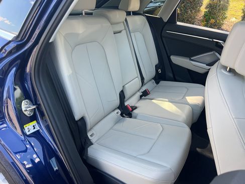 Certified 2024 Audi Q3 2.0T Premium Plus AWD/4WD image 41