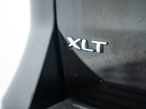 Used 2022 Ford Expedition Max XLT AWD/4WD image 11