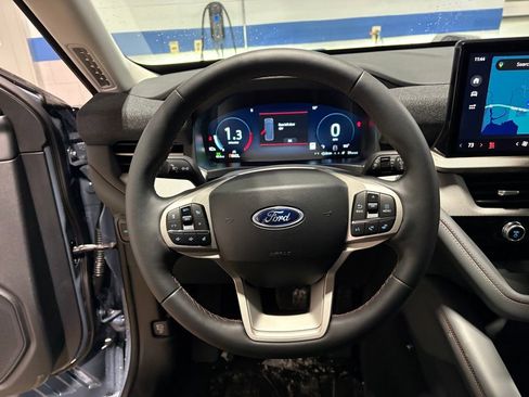 New 2026 Ford Explorer Active w/ Active Comfort Package AWD/4WD image 10