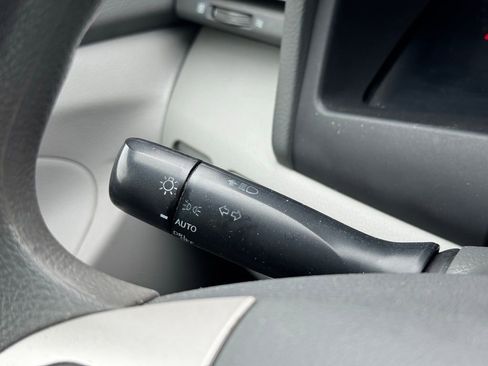 Used 2011 Toyota Camry FWD image 27