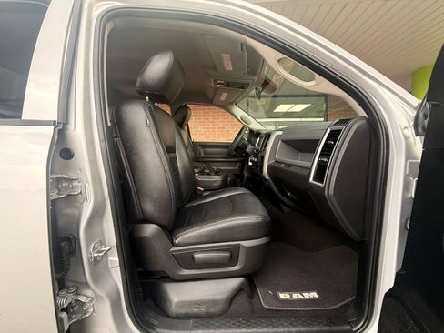 Used 2017 RAM 1500 Express AWD/4WD image 17