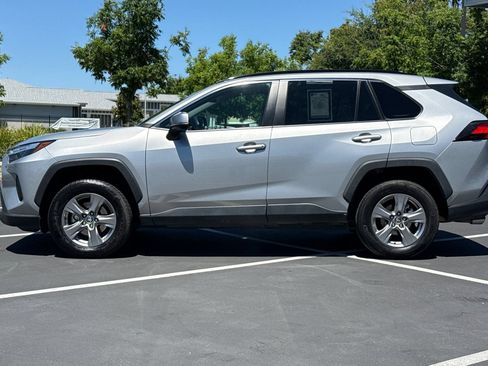 Used 2024 Toyota RAV4 XLE FWD image 14