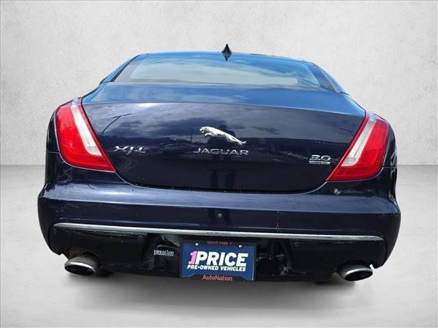 Used 2016 Jaguar XJ L Portfolio AWD/4WD image 6