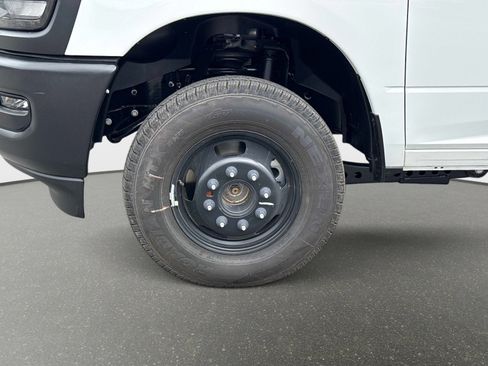 New 2026 RAM 3500 Tradesman AWD/4WD image 11
