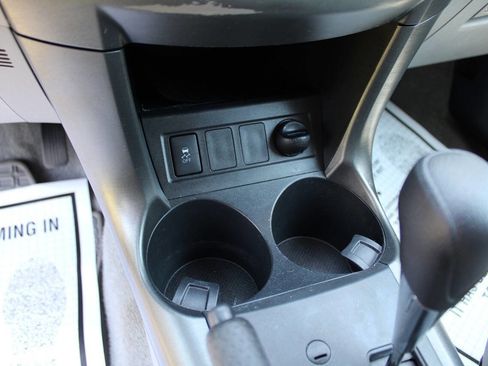 Used 2011 Toyota RAV4 4WD w/ Base L4 Extra Value Pkg image 21