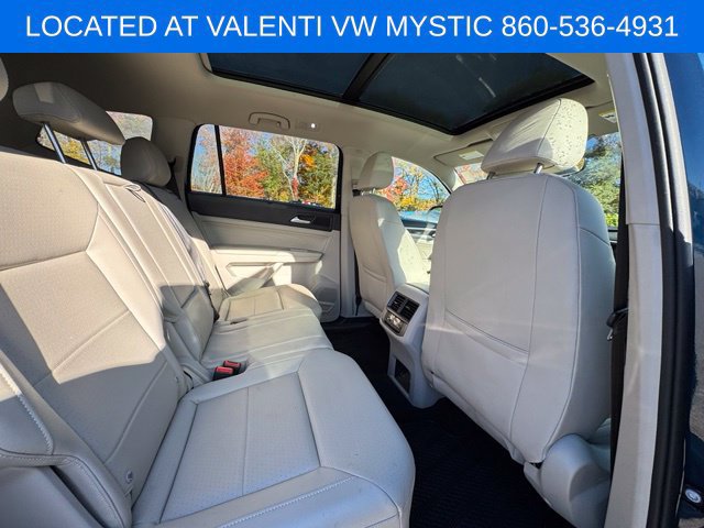 Certified 2021 Volkswagen Atlas SE w/ Panoramic Sunroof Package AWD/4WD image 25