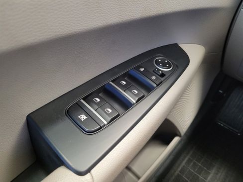 Used 2021 Kia Forte LXS FWD image 27