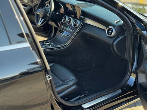 Used 2020 Mercedes-Benz C 300 Sedan image 14
