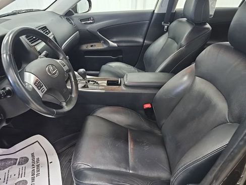 Used 2012 Lexus IS 250 AWD w/ Premium Pkg Value Edition image 9