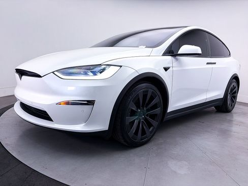 Used 2022 Tesla Model X Plaid AWD/4WD image 11