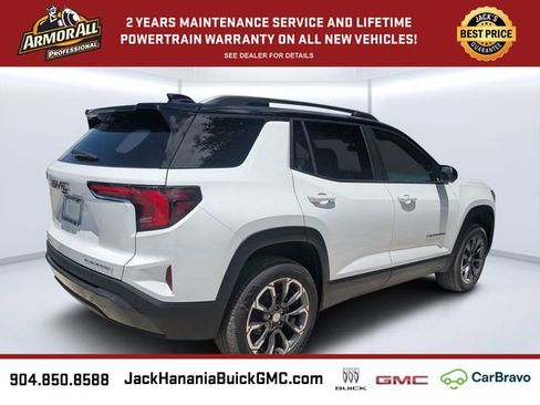 New 2027 GMC Terrain Elevation w/ Elevation Premium Package FWD image 3