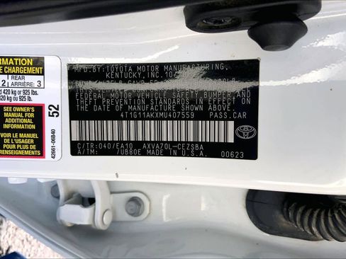 Used 2021 Toyota Camry SE image 31