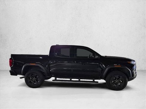 Used 2023 GMC Canyon Elevation w/ Elevation Premium Package RWD image 4