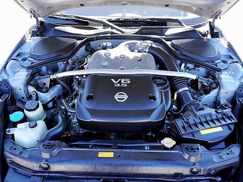 Used 2006 Nissan 350Z Base 2dr Coupe w/ (N93) Cargo Convenience Pkg image 30