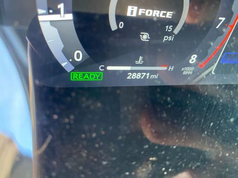 Used 2024 Toyota Tacoma Limited image 5