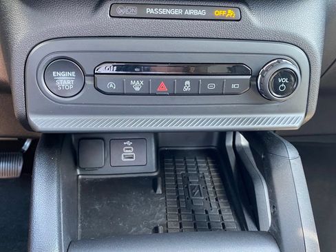 Certified 2025 Ford Bronco Sport Big Bend AWD/4WD image 17