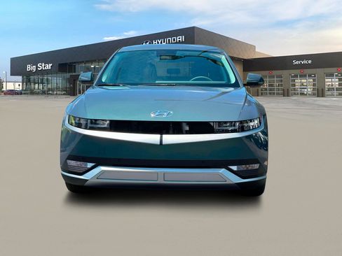 New 2024 Hyundai Ioniq 5 SEL image 12