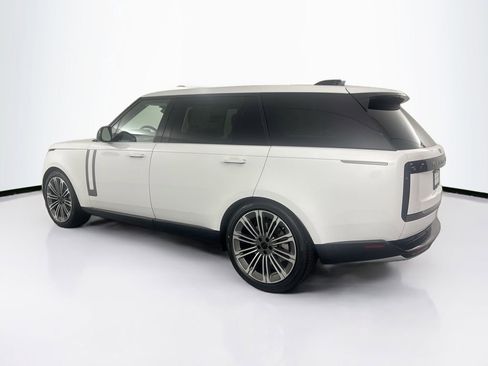 New 2026 Land Rover Range Rover Long Wheelbase SE AWD/4WD image 7