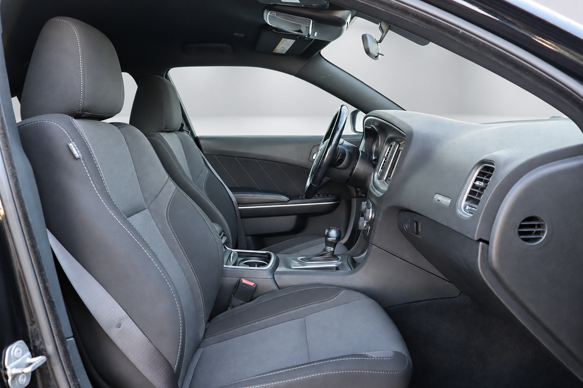 Used 2022 Dodge Charger SXT RWD image 21