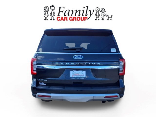 Used 2023 Ford Expedition Limited AWD/4WD image 3