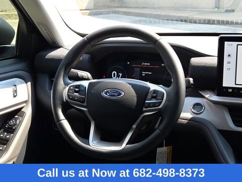 New 2025 Ford Explorer Active image 12