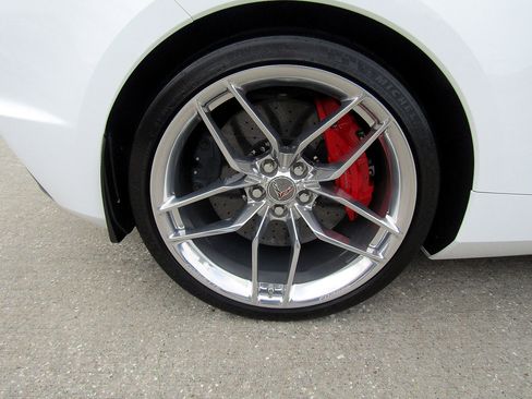 Used 2025 Chevrolet Corvette Z06 w/ Z07 Performance Package image 23