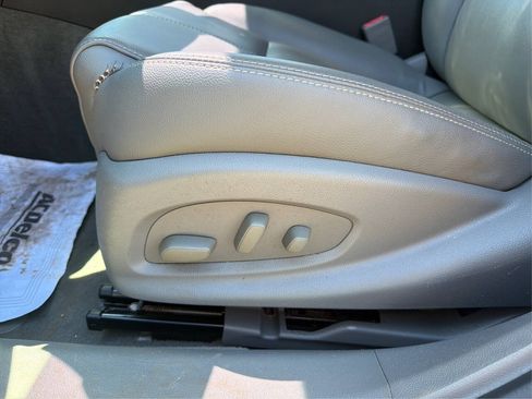 Used 2019 Chevrolet Impala LT w/ LT Leather Package FWD image 17