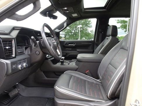 Used 2023 GMC Sierra 1500 AT4X AWD/4WD image 15