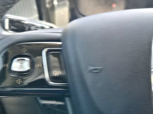 Used 2023 Lincoln Corsair FWD image 21