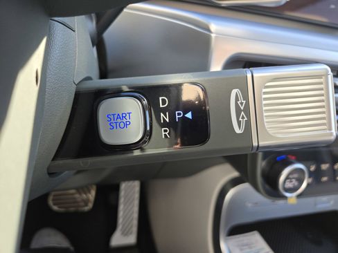 New 2026 Hyundai Ioniq 9 Calligraphy image 18