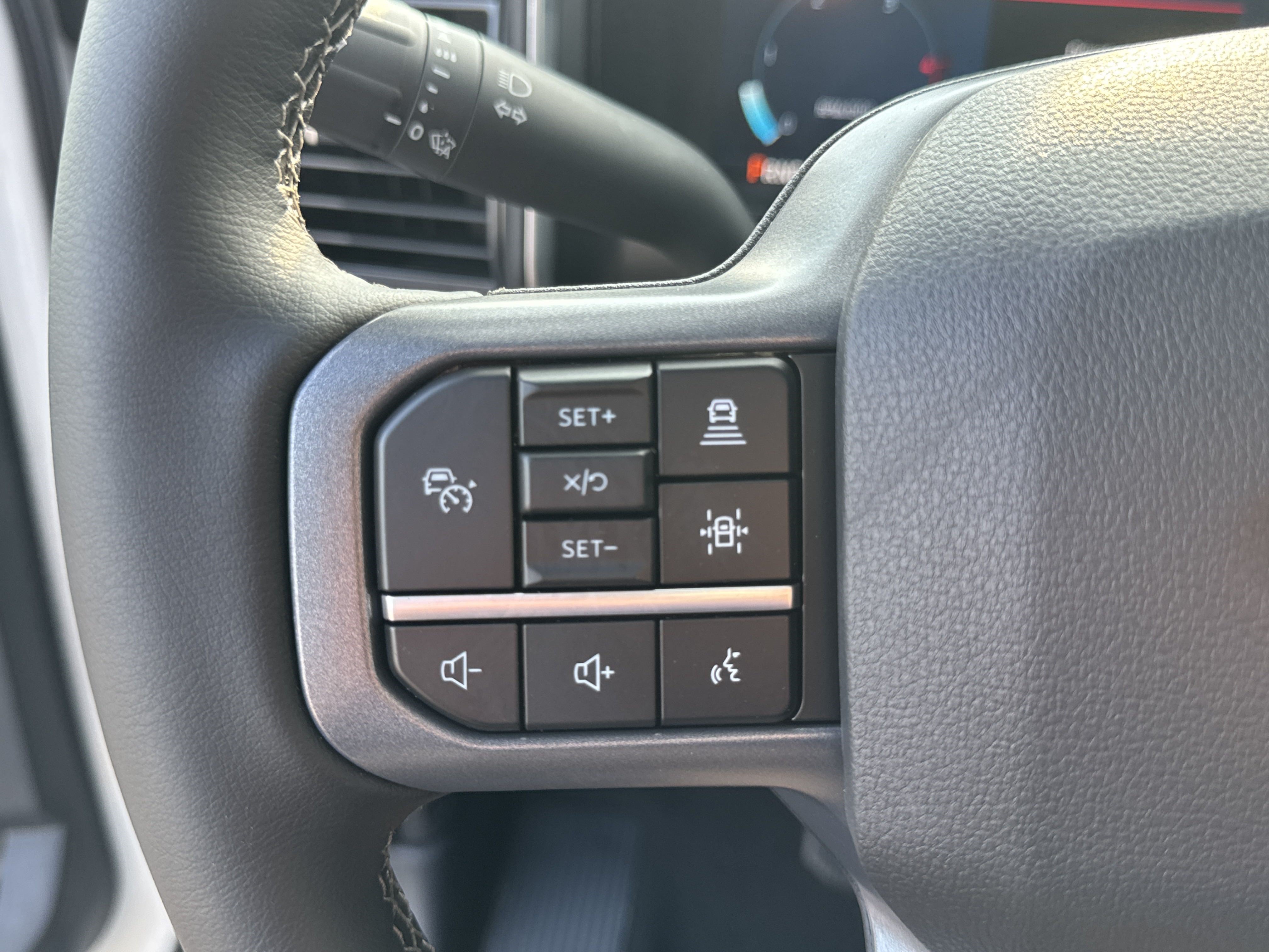 New 2025 Ford F250 Lariat w/ Lariat Ultimate Package AWD/4WD image 34
