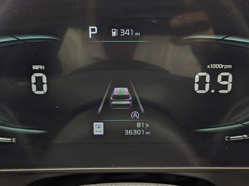 Used 2023 Kia Sportage EX FWD image 12