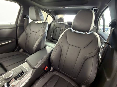 Certified 2025 BMW 330i Sedan image 21