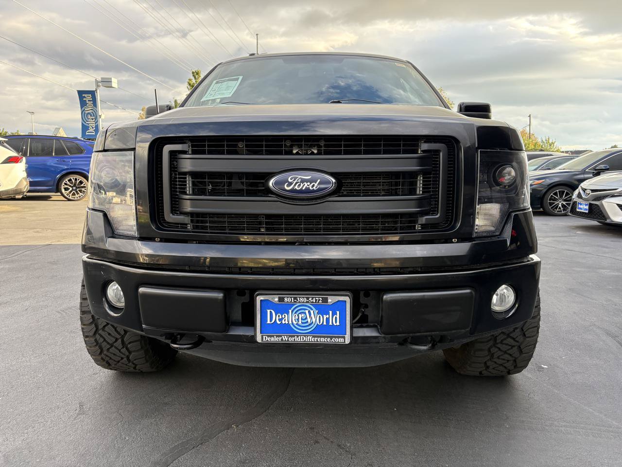 Used 2014 Ford F150 FX4 w/ Equipment Group 402A Luxury AWD/4WD image 2