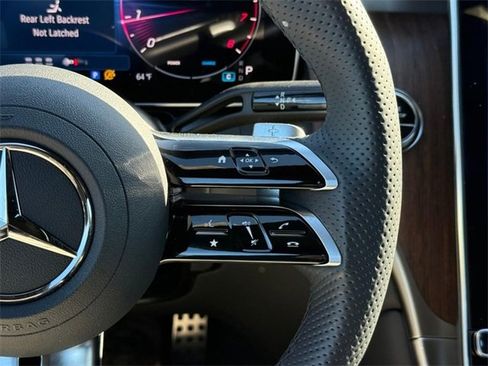 Certified 2025 Mercedes-Benz GLC 300 4MATIC image 21