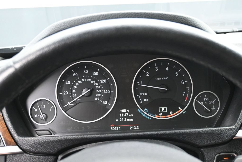Used 2013 BMW 328i xDrive Sedan AWD/4WD image 9