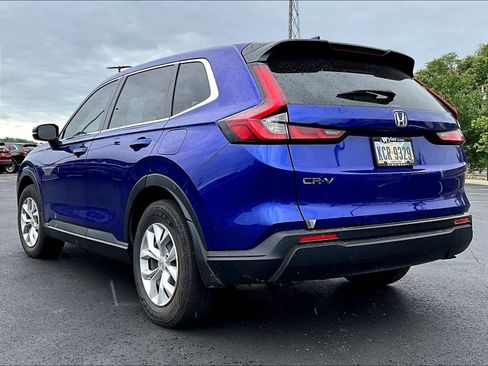 Used 2023 Honda CR-V LX image 3