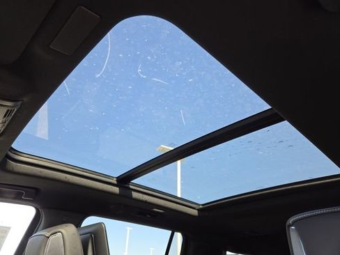 New 2026 GMC Yukon XL AT4 Ultimate image 3